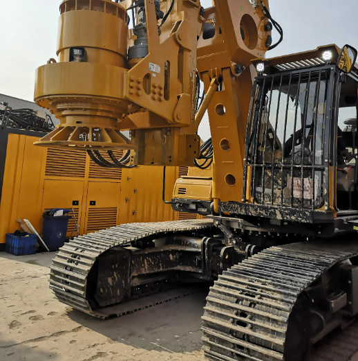 XCMG XR360 Kullanılmış Vidalı Kazık Makinesi 92m Delikli Kazık Makinesi