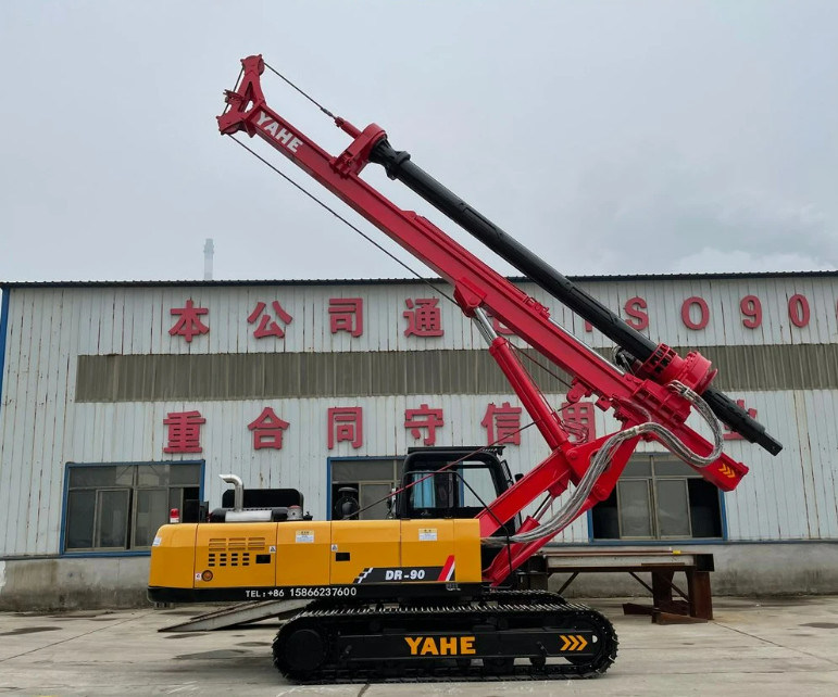 Max Sondaj Derinliği 30m Dr-90 Mini Paletli Hidrolik Kazık Makinası