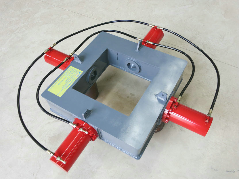 Kare Kazık Kırma Makinesi 400-700mm Kazık Çapı